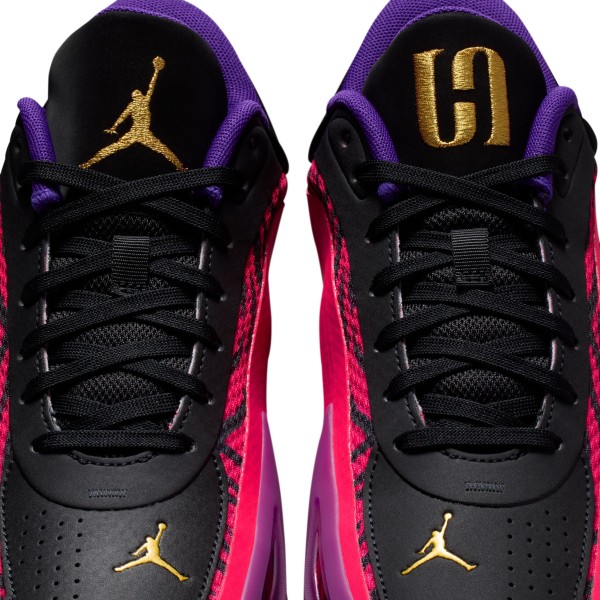 Jordan Heir Series 2 "Oh Sheila"