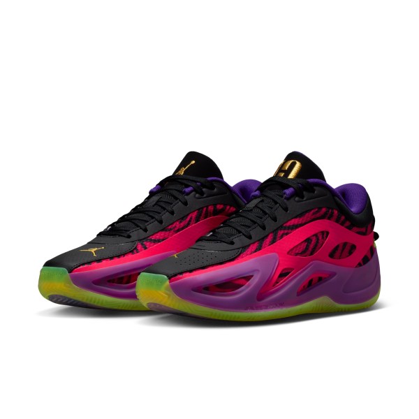 Jordan Heir Series 2 "Oh Sheila"
