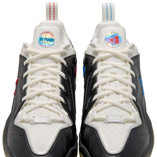 Nike A'Two Standing Ovation WNBA 30th